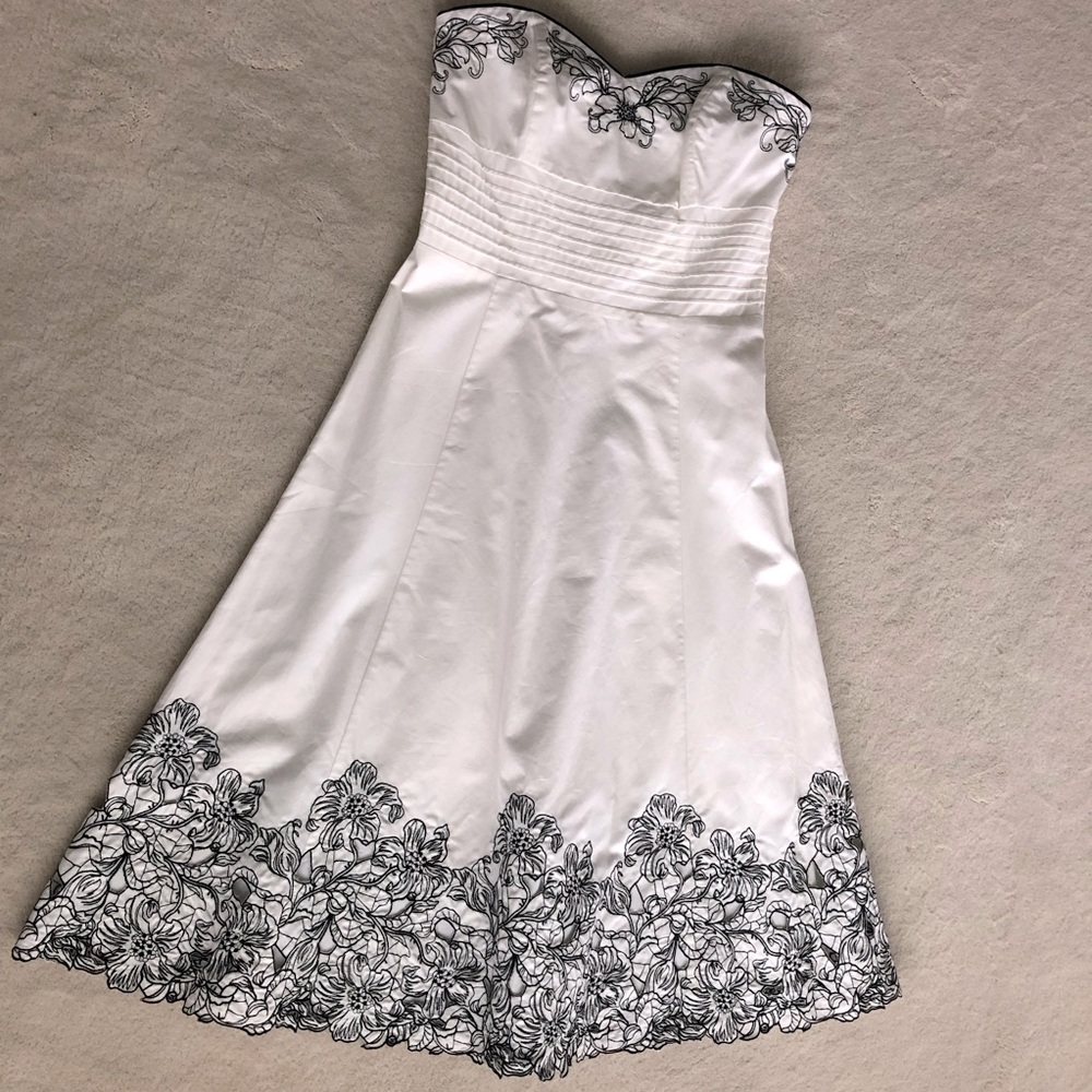 White House Black Market Strapless Dress